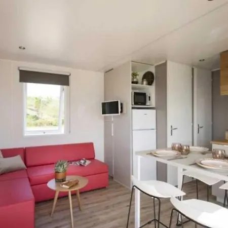 - Parc Aquatique - Ccaggcd キャンプ場 オロンヌ・シュル・メール